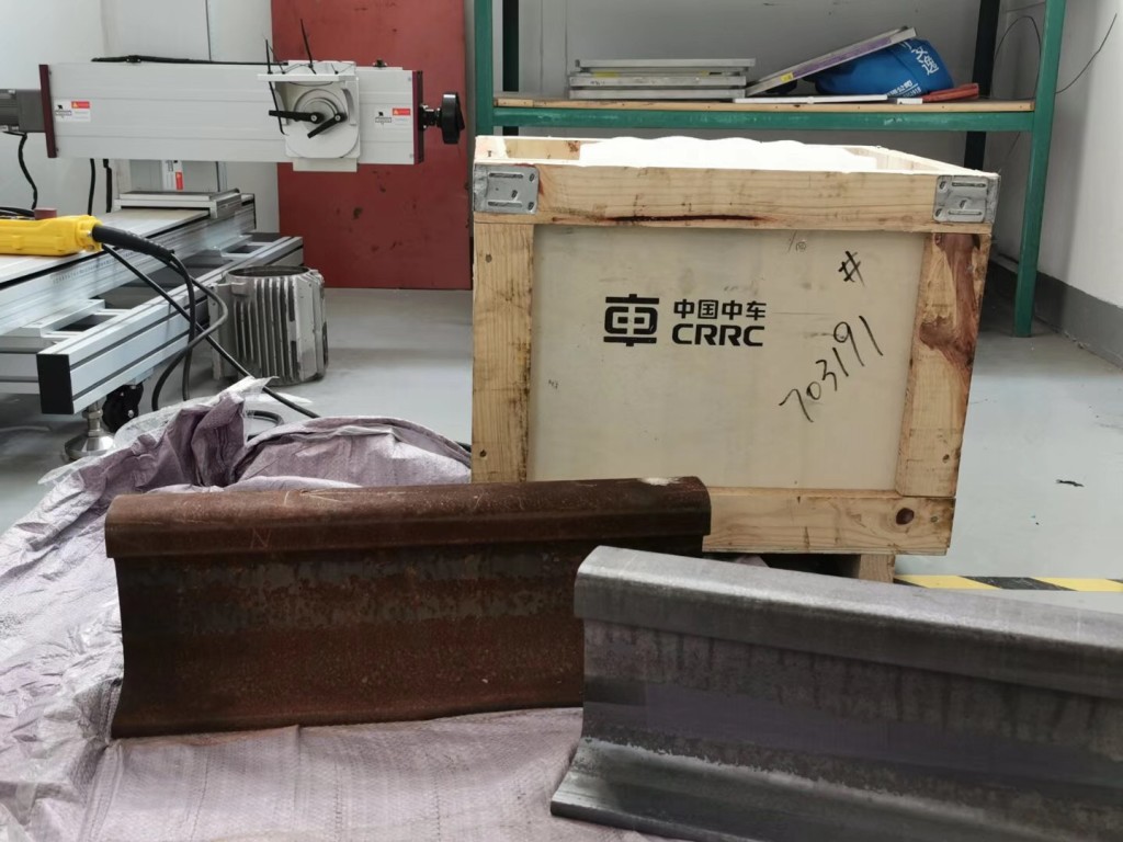 %e6%bf%80%e5%85%89%e6%b8%85%e6%b4%97%e9%99%a4%e9%94%88-3